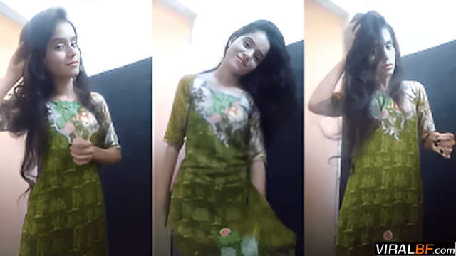 Naughty Indian College Girl’s Private Hardcore Strip Tease Exposed
